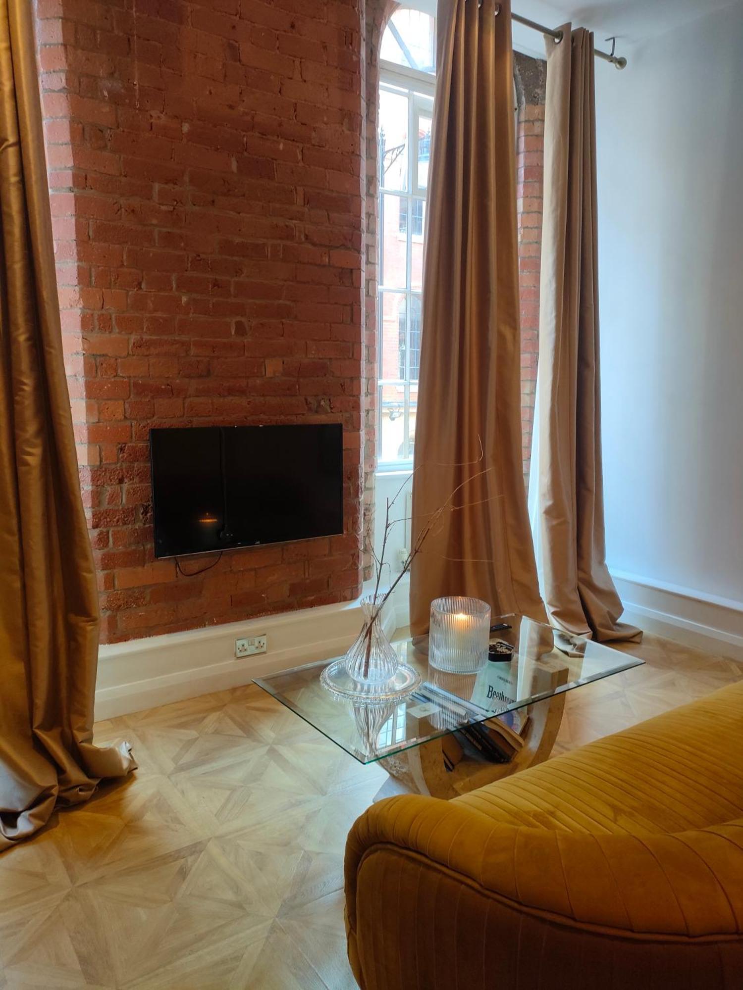 Apartment Versailles Nottingham